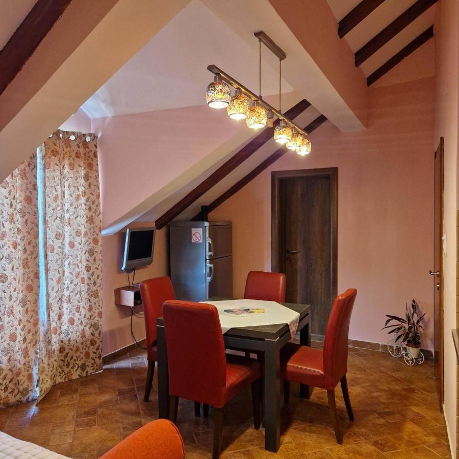Apartments Ivetic Kotor Exterior photo